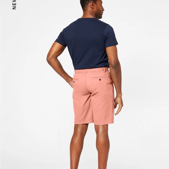 10.5" Men’s (Salmon) Dockers NWT -Great For Day On The Beach/Golf Course - Picture 2 of 6